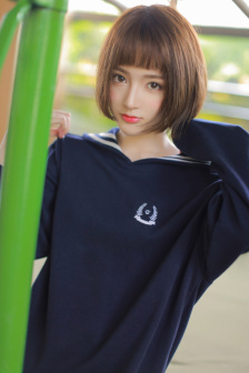 乌克兰美女黑白大战